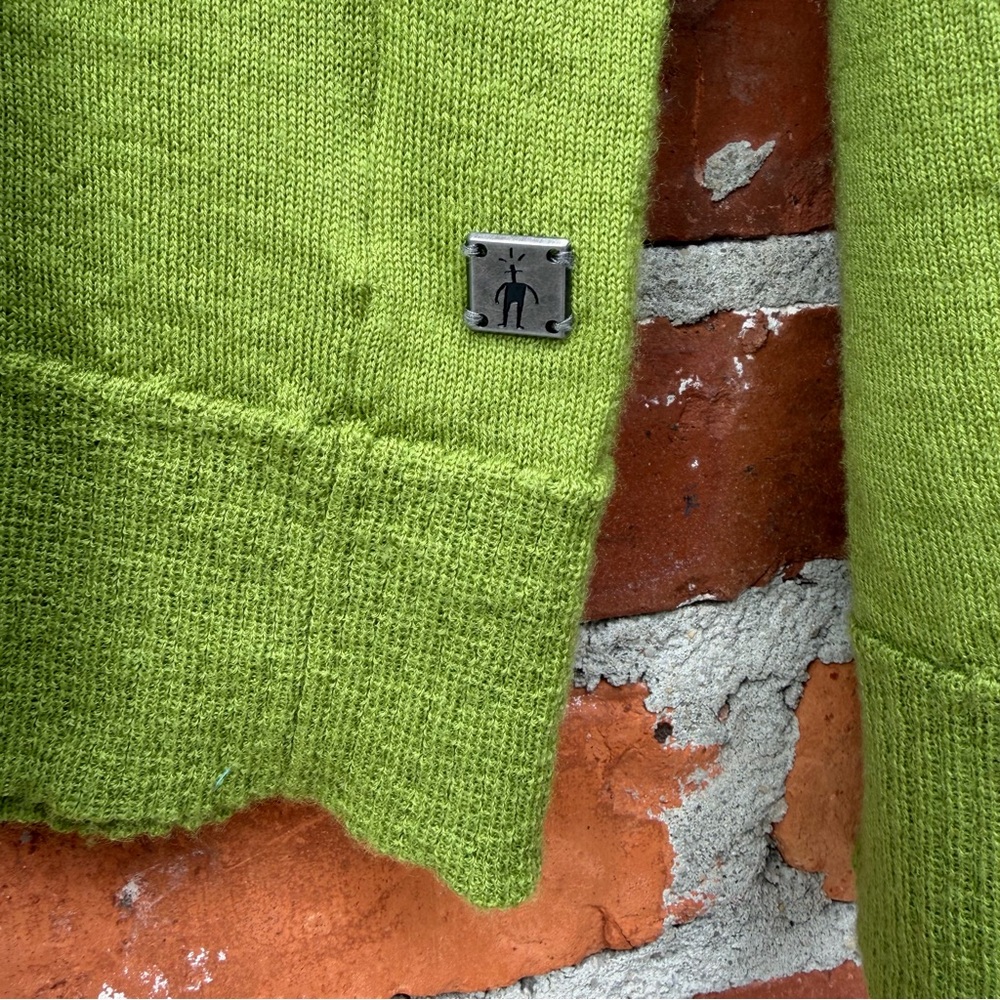 Smartwool Merino Wool V-Neck Sweater Green Chartreuse Knit Pullover Men’s Medium - Picture 3 of 8